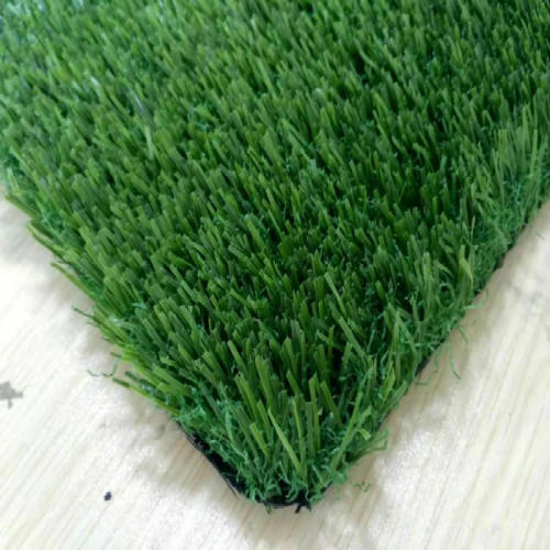 Fillling free Football grass