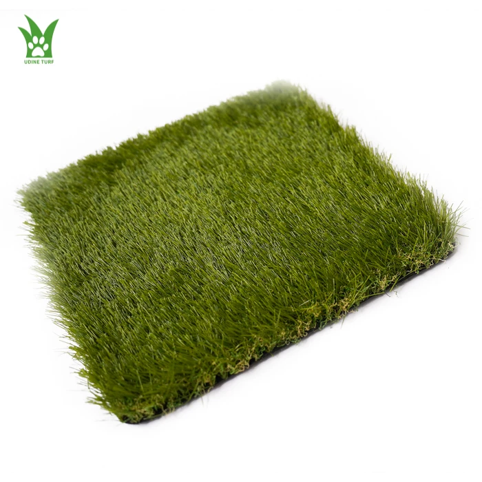 Искусственная трава 35 мм для ландшафтного дизайна.