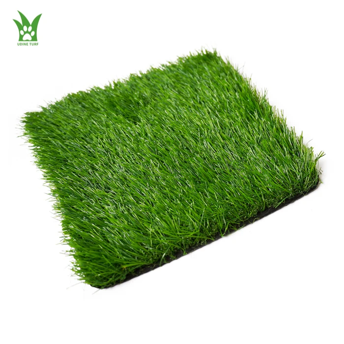 Искусственная трава 20 мм для ландшафтного дизайна.