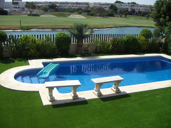 garden artificial grass