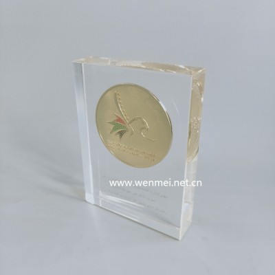 2019 Hot Sales clear acrylic paperweight