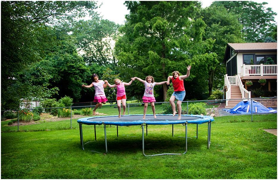 Safety precautions for children's trampoline