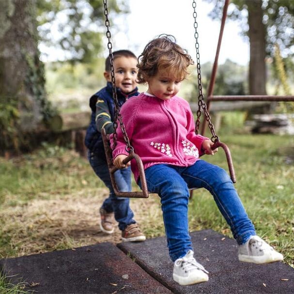 ¿Cómo mantener en buen estado el columpio infantil?