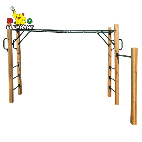 Ninja Warrior Obstacle Course Monkey Bar للأطفال معدات اللياقة البدنية الخشبية