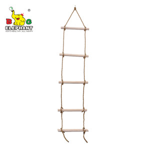 Escalera de cuerda de escalada duradera de alta resistencia para patio de recreo con peldaño de madera para niños