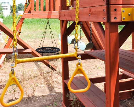 kid swing,Swing Set Wooden Outdoor Playground Tower Fort Play Set for Kids Customized Manufacturer