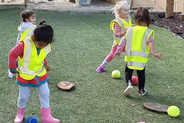 Jeux de plein air pour enfants