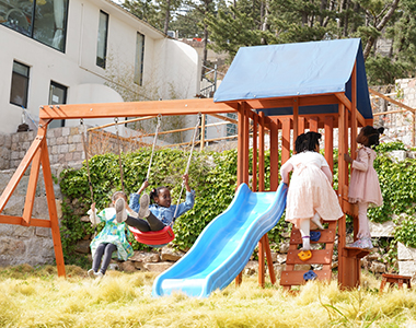plastic outdoor playground equipment