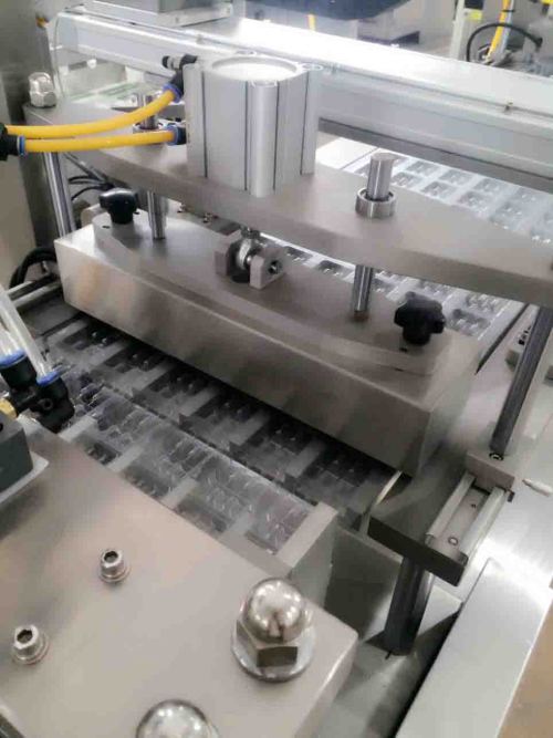 DPP-250P High Efficient Automatic pill syringe Blister Packing Machine