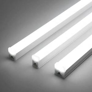LED T5 fixture