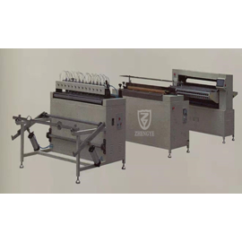 Full-auto knife paper pleating production line