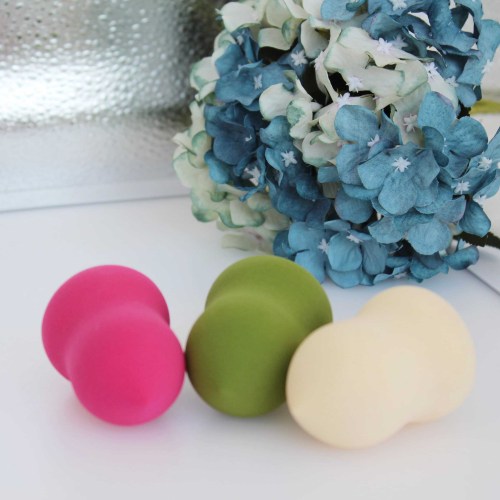 Makeup Egg Sponge for Foundations, Powders & Creams, Wet and Dry Multi-functional Professional Makeup Tools Wholesale