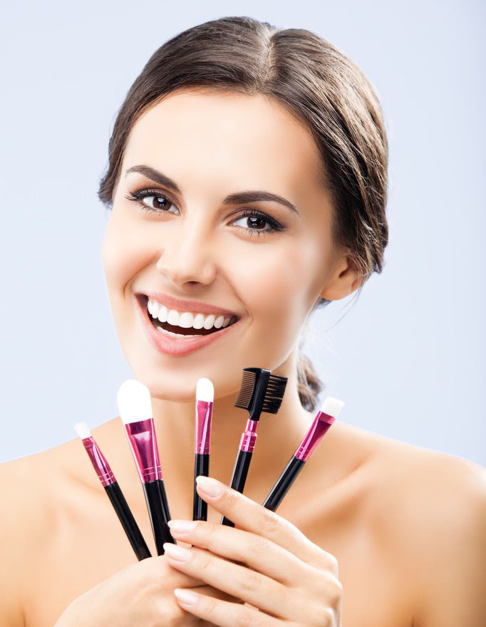 What are the industry standards and national standards for the implementation of cosmetics?