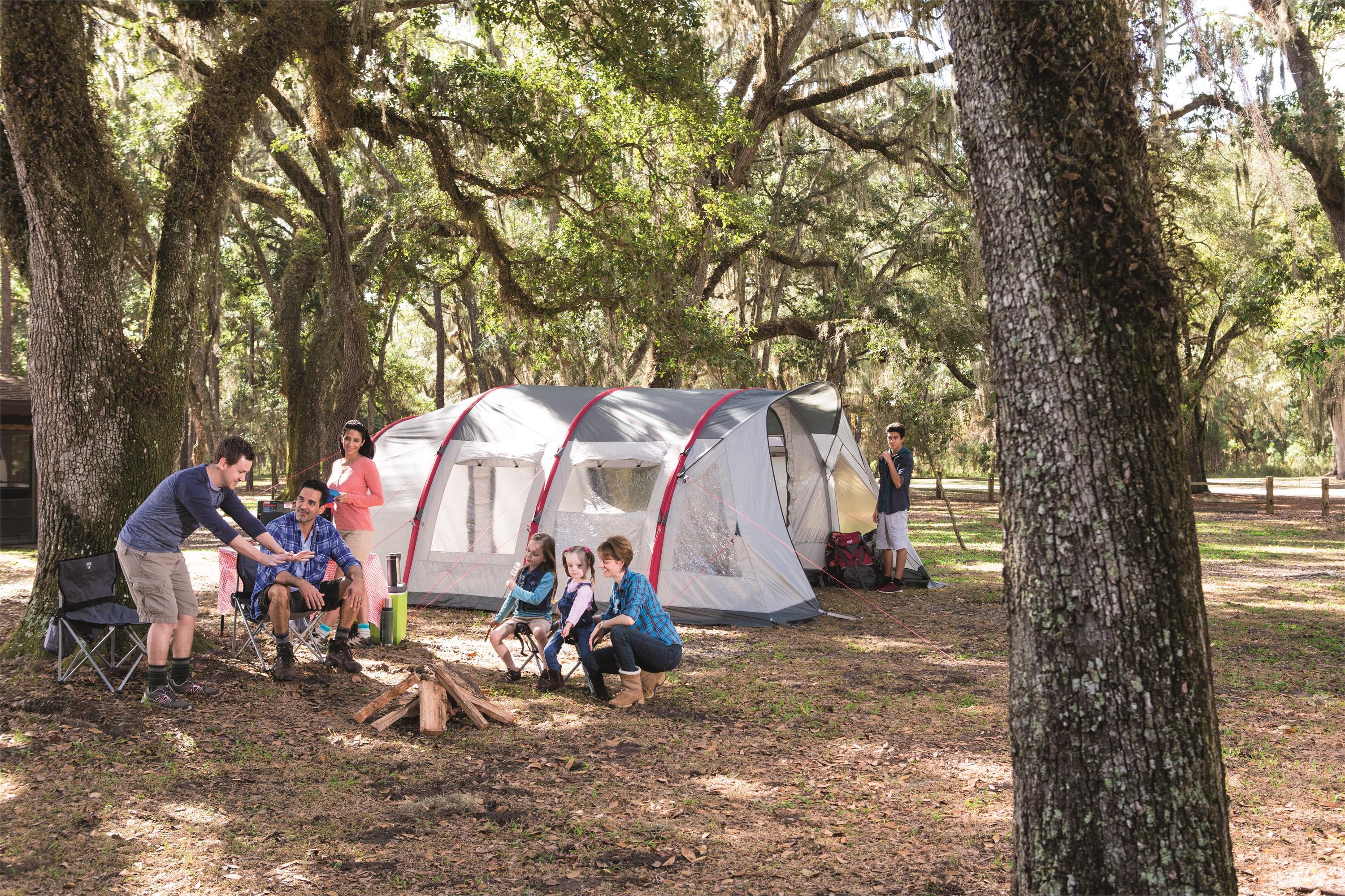 Six-person inflatable tent