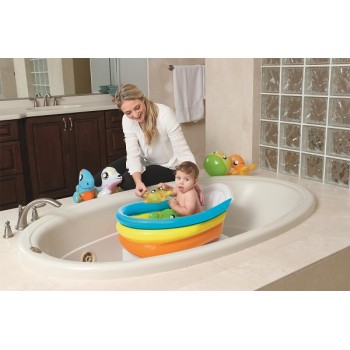 Up, In & Over  Squeaky Clean Inflatable Baby Bath 51134 for child aged 0-2