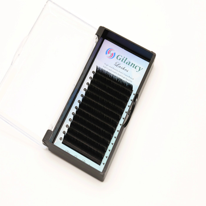 What types of eyelashes can Gilancy produce?