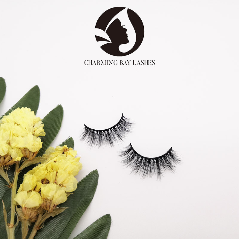 Do you offer a discount to makeup artists?