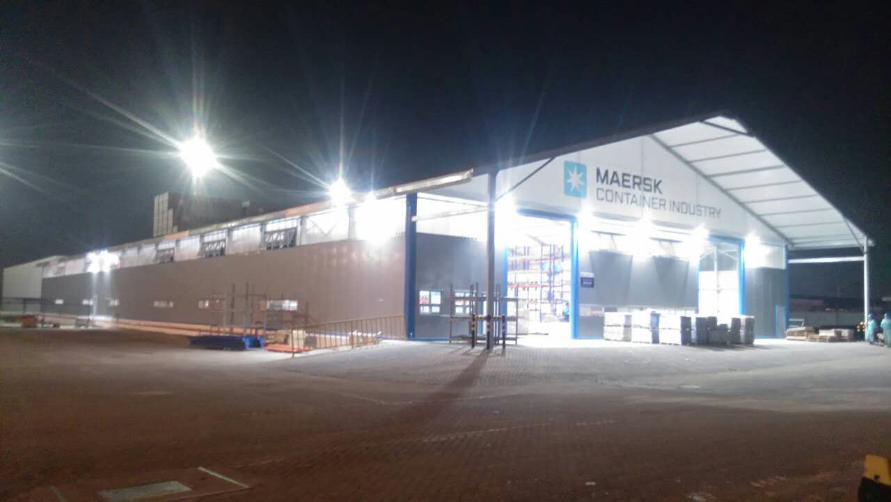 Proyecto LED High Bay de Maersk Warehouse