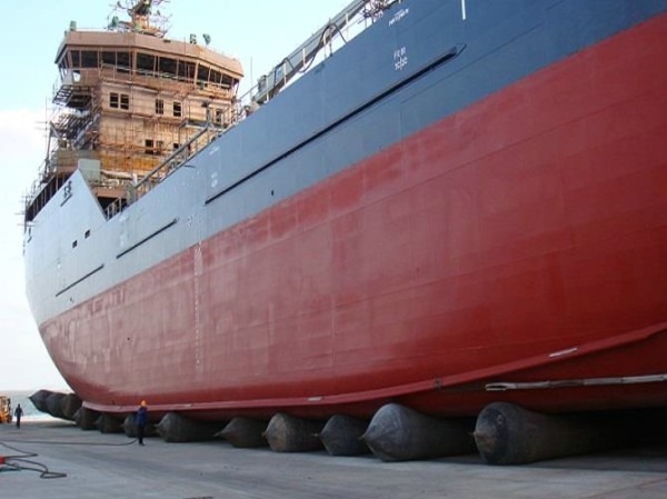 ship launching airbag