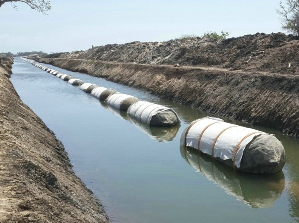 pipe floating airbag