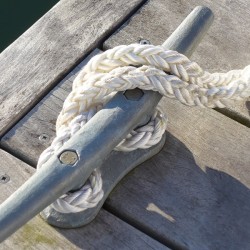 Cleat Bollard