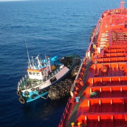 Marine Pneumatic Fender Floating Type Boat Fender for Dock Defence