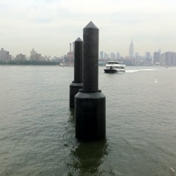 Floating Polyurethane Donut Fender with Low Friction UHMW PE Pad