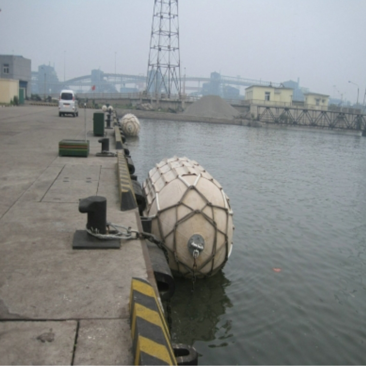 sling pneumatic fender