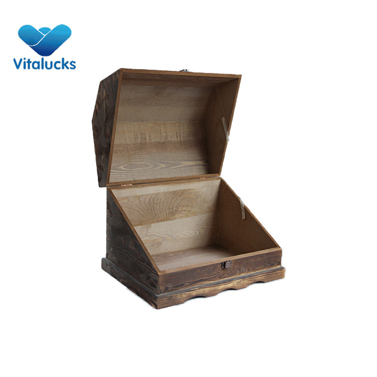 wooden hinged box