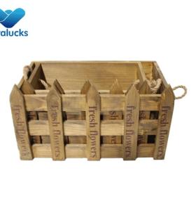 Wooden wine gift crate set 2