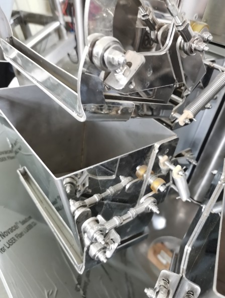screw packing machine