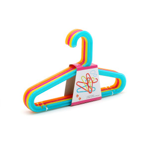 customized plastic hangers/cloth hangers