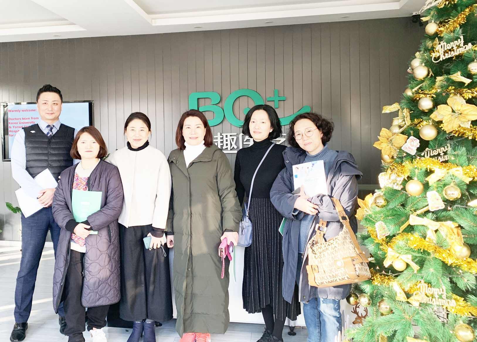 Doctors from famous universities in South Korea came to visit BQ+