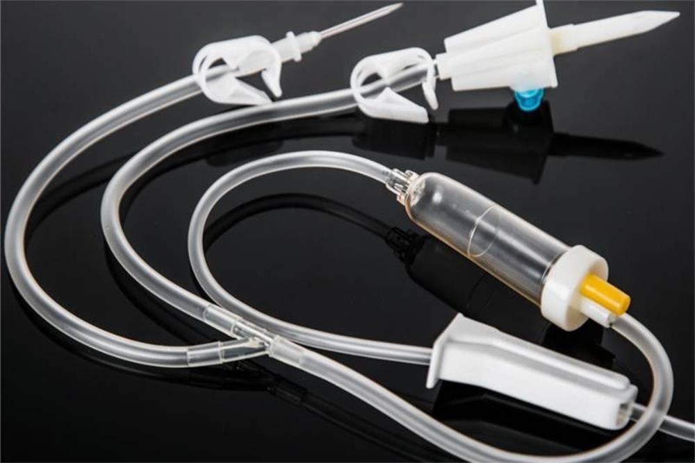 the necessity of using a disposable precision filter infusion set