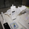 Peralatan pencetakan 3D canggih memproses suku cadang presisi