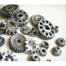How to Clean Machine Parts？