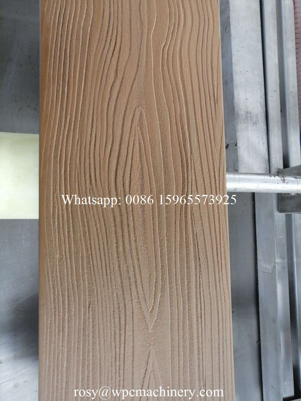 wood color wpc decking