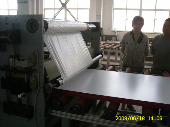 Top surface hot transferring machine for WPC door panel