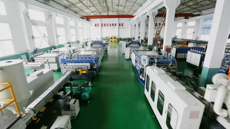 Tongsan PP corrugated sheet machine workshop