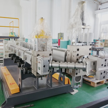Srew and barrel for PP hollow corrugated sheet making machine