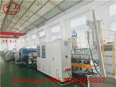 Main extruder for PP hollow sheet machine