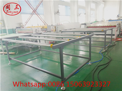 Air cooling bracket for PP hollow sheet machine