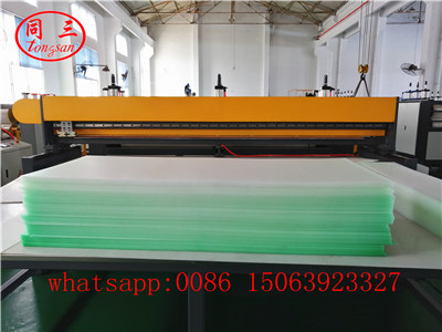 Stacker for PP hollow corrugated sheet