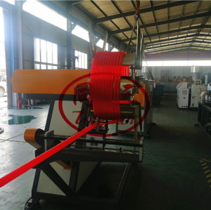 PE carbon Sprial pipe making exruder machine line with mold