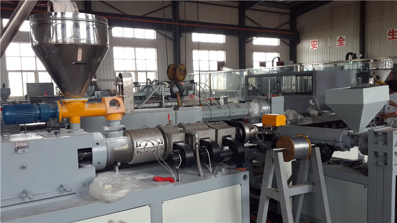 coonical double screw plastic extruder