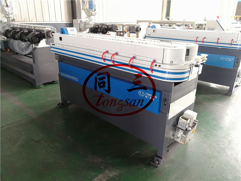 pp corrugated pipe forming machine