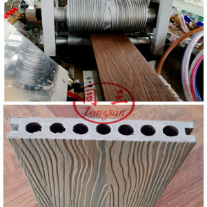 Recycable Eco-Friendly Wood Plastic Composite WPC Decking Making Machine Using Plastic Wastage