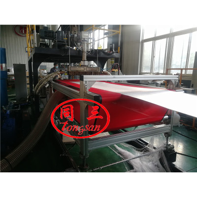 600mm PP Melt Blown Fabric Machine For Making PFE95+ And BFE99+ Filter Fabric
