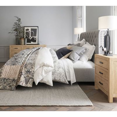 Queen king size classic fabric button bed
