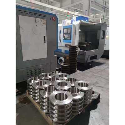 Weld Neck Flanges (WN)